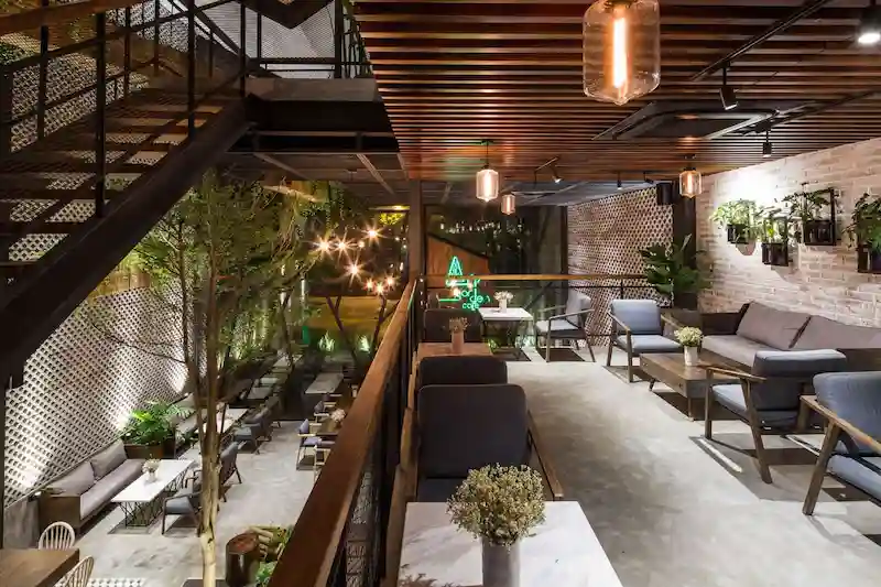 thiết kế quán cafe sân vườn đơn giản