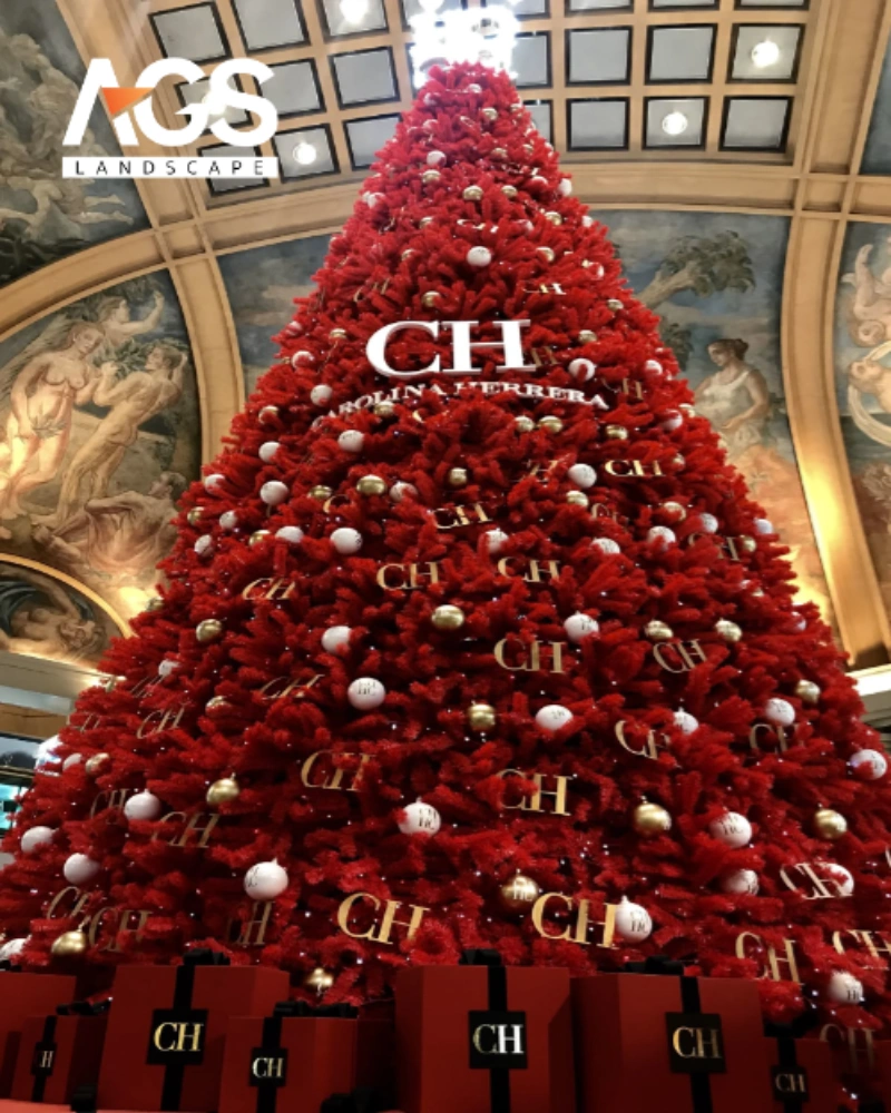 Cây thông Noel theo chủ đề doanh nghiệp/thương hiệu  (Nguồn: Pinterest) 