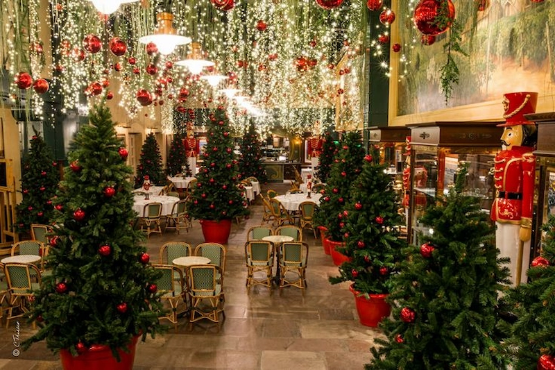 AGS Landscape là đối tác kiến tạo không gian Noel đẳng cấp cho nhà hàng cho bạn (Nguồn: Pinterest)