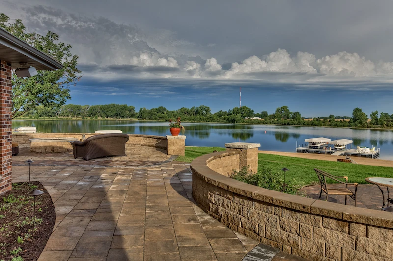 Thiết kế cảnh quan resort ven hồ