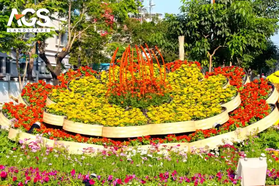 Xu Hướng Thiết Kế Đường Hoa Tết 2026: Giao Thoa Truyền Thống Và Công Nghệ