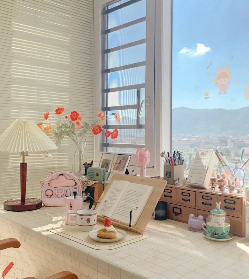 Tiểu cảnh mini trên bàn làm việc/kệ sách