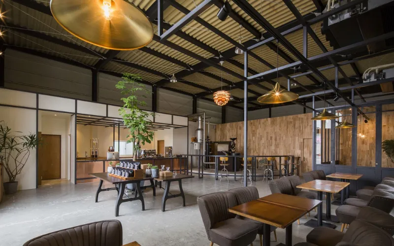 Thiết kế cảnh quan là yếu tố sống còn trong kinh doanh quán cafe hiện đại (Nguồn: Pinterest)
