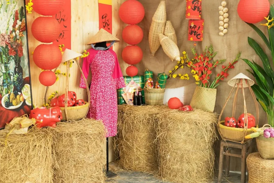Trang Trí Gian Hàng Tết Quê Đẹp, Độc Đáo & Đậm Bản Sắc Việt