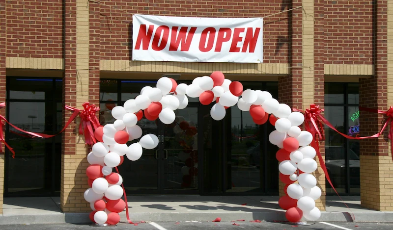 tổ chức sự kiện khai trương cửa hàng