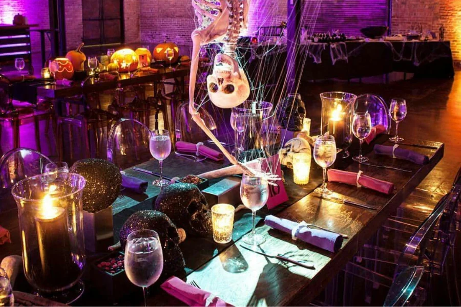 3 Ý Tưởng Trang Trí Halloween Nhà Hàng Kỳ Bí, Tăng Sức Hút Không Gian