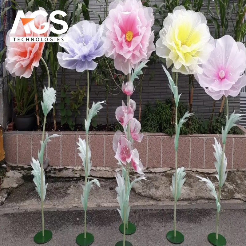 Mô hình hoa khổng lồ