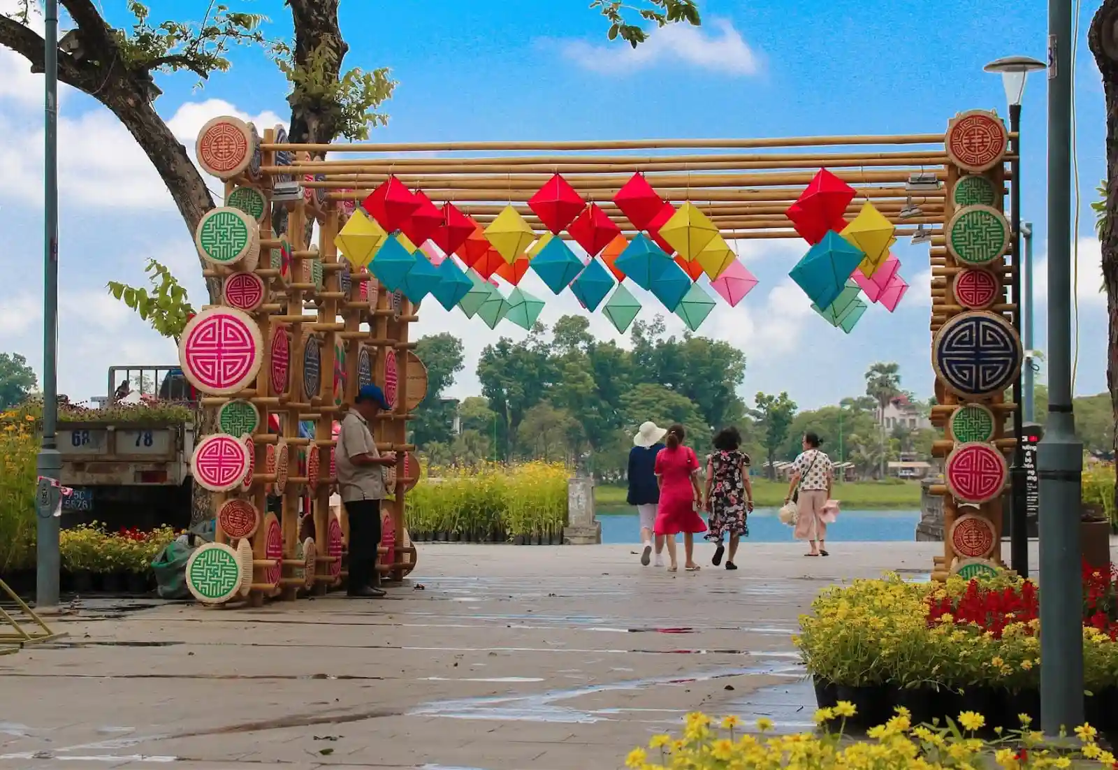 Trang trí sự kiện trung thu phong cách hiện đại (HongKong Park)