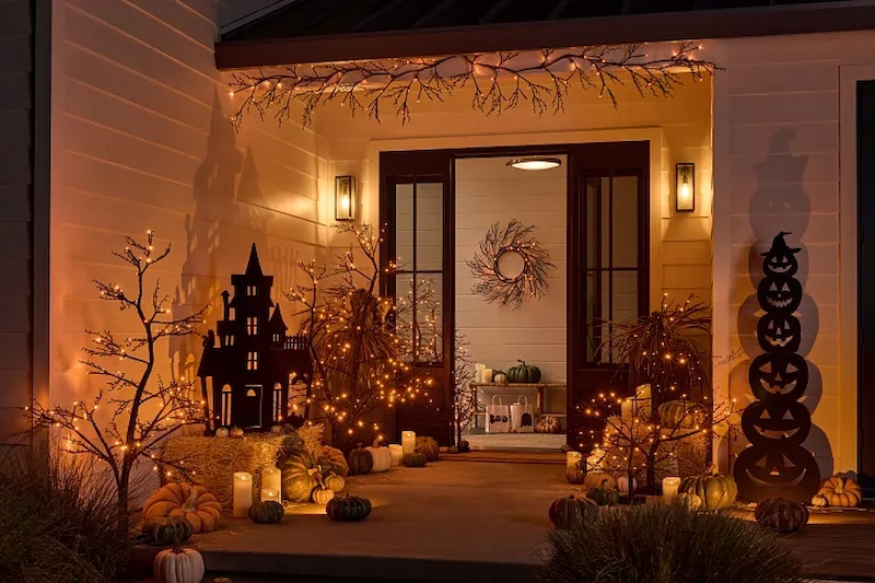 Trang trí lễ hội Halloween không gian nhỏ (Nguồn: balsamhill.com)