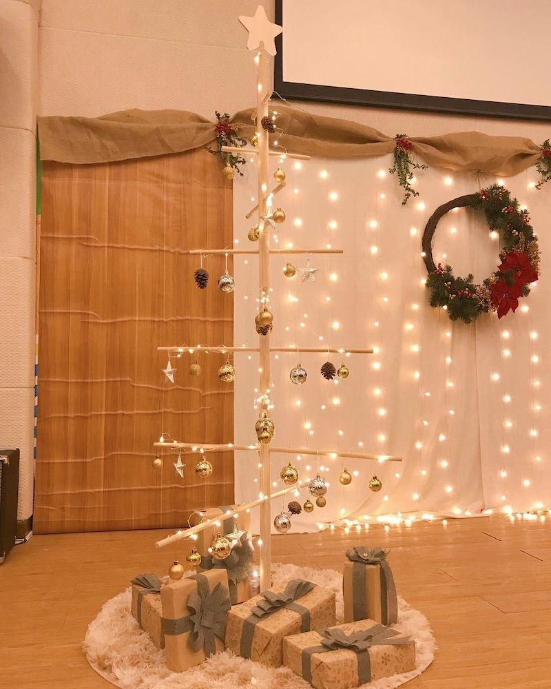 Bí quyết chung để trang trí Noel tại nhà đẹp và ấm áp (Nguồn: Pinterest)