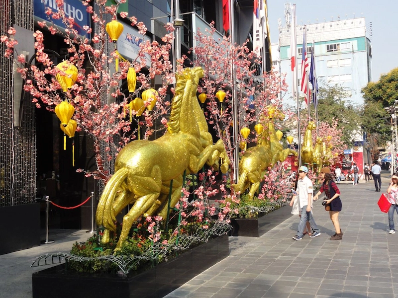 Yếu tố kỹ thuật và nghệ thuật trong thiết kế đường hoa đào (Nguồn: Pinterest)