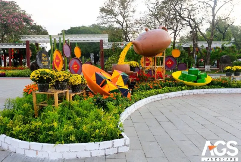 Giai đoạn bảo trì trong quy trình thi công đường hoa (Ảnh: AGS Landscape)