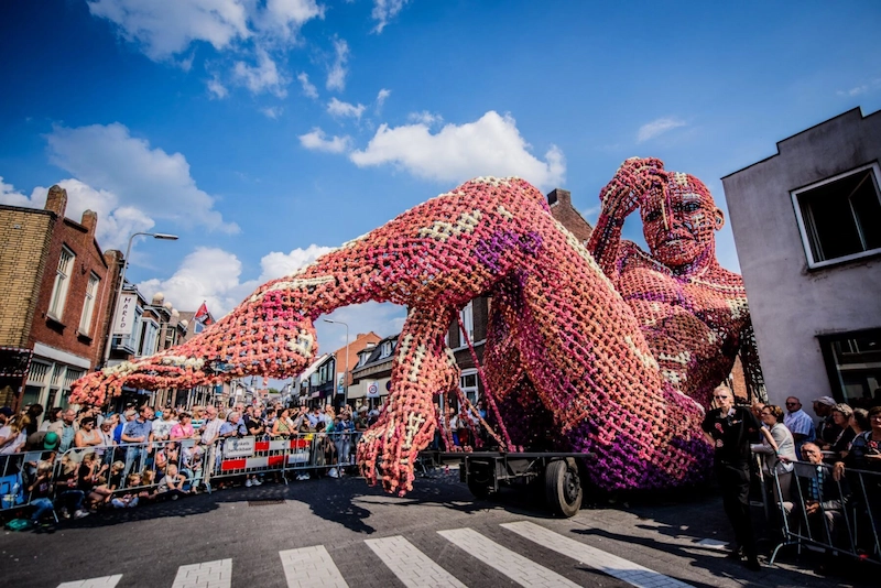 Lễ hội Bloemencorso ở Zundert, Hà Lan (Nguồn: Yandex) 