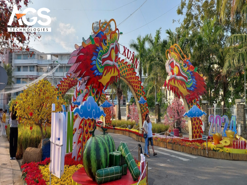 Phân tích các yếu tố kiến tạo nên sự ấn tượng của đường hoa Tết