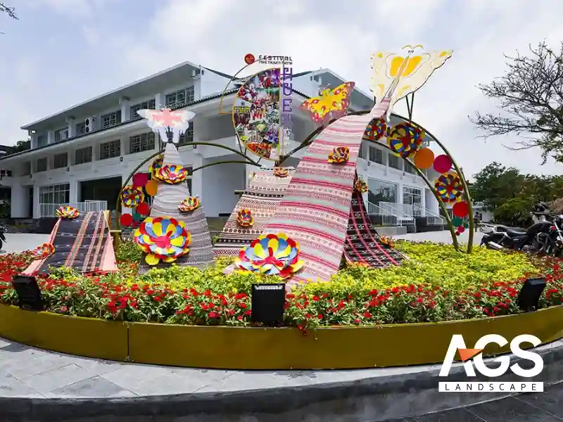 Festival Nghề Truyền Thống Huế 2023 (Nguồn: AGS Landscape) Festival Nghề Truyền Thống Huế 2023 (Nguồn: AGS Landscape)