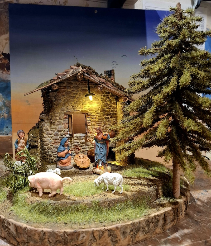 Mẫu hang đá tự nhiên, hoang sơ (Nguồn: Pinterest)