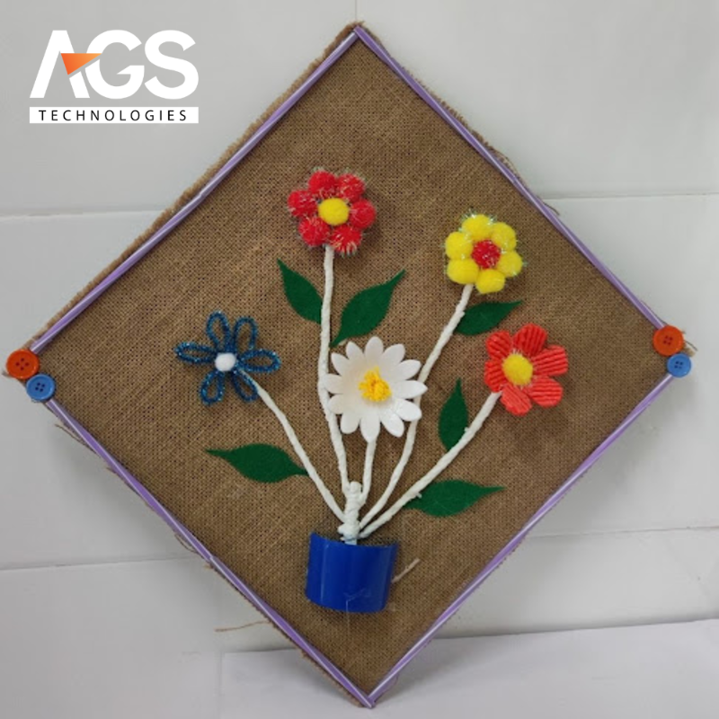 Mô hình hoa kết hợp vật liệu tự nhiên